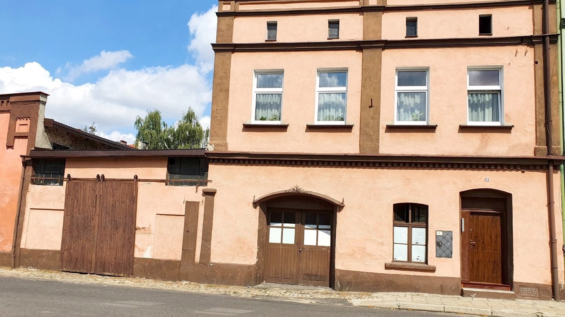Dom na sprzedaż